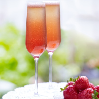 Strawberry, Prosecco, Campari & Elderflower Cocktail