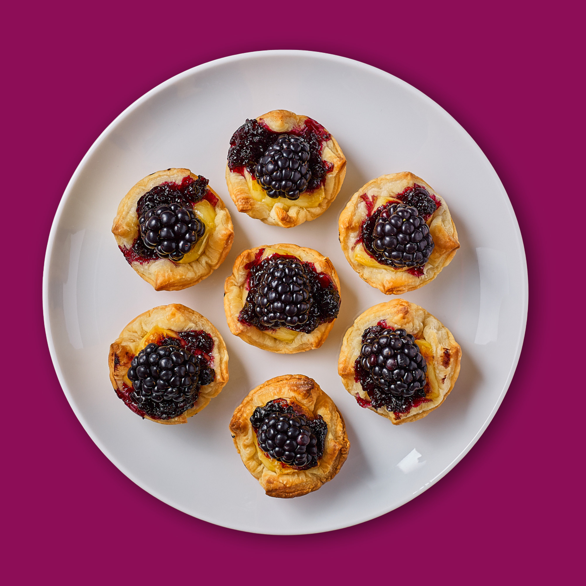 Blackberry Brie Bites