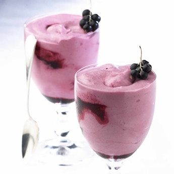 Rippled Blackcurrant Mousse