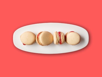 Picture of Berry Nutty Macarons