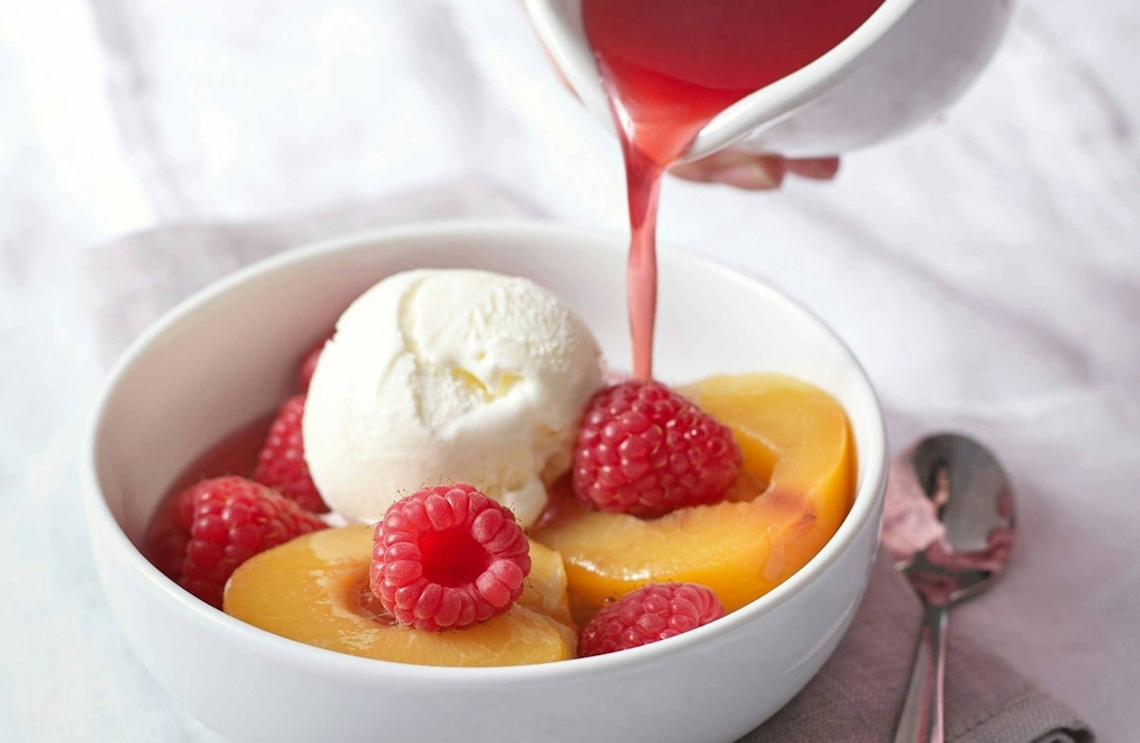 Classic Raspberry & Peach Melba