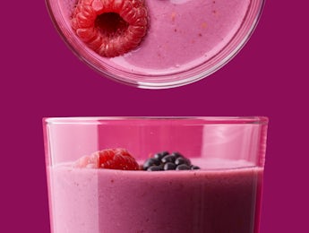 Picture of Go Nuts, Berry Peachy Smoothie