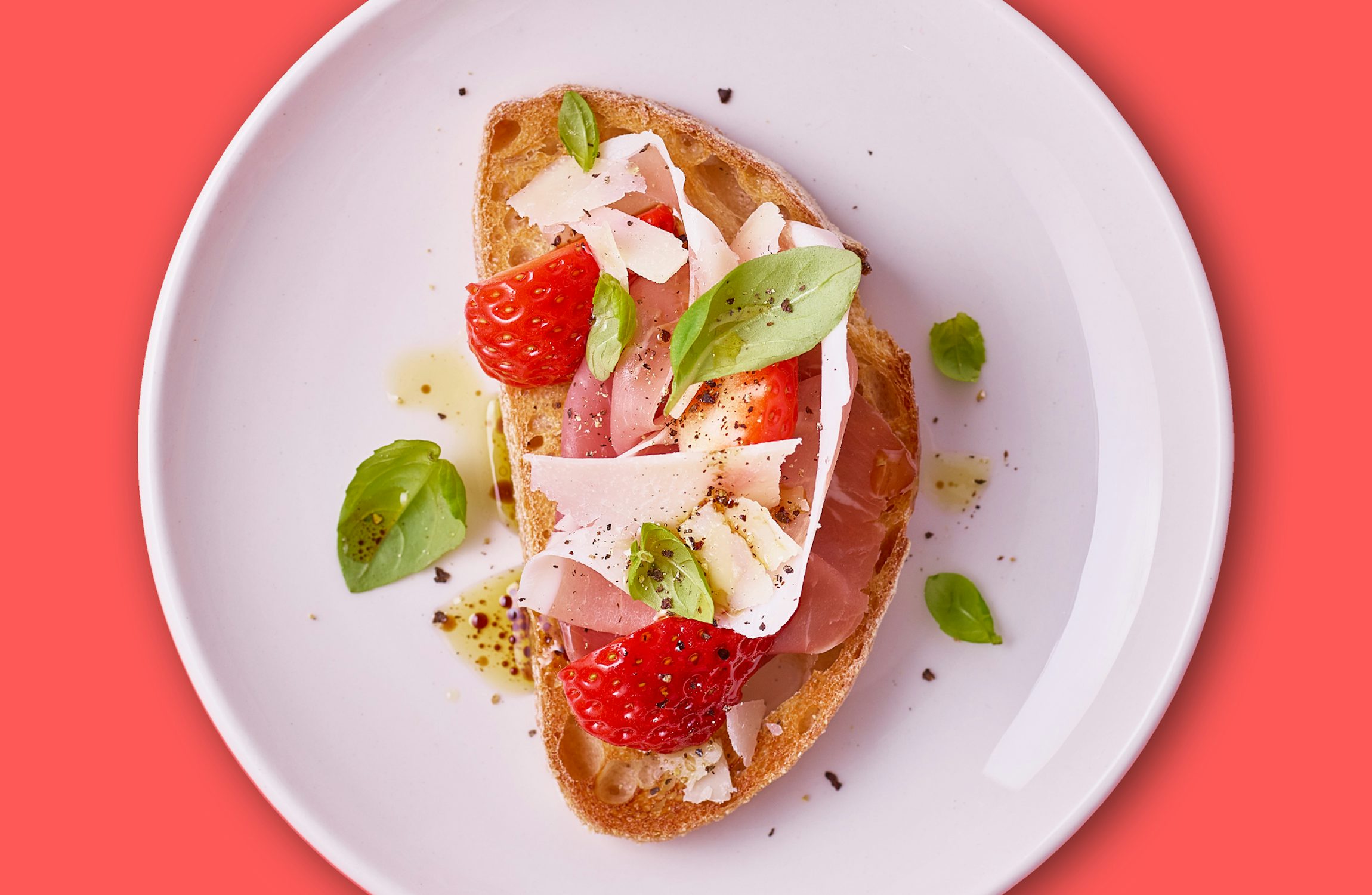 Teeny Weeny Strawberry Crostinis