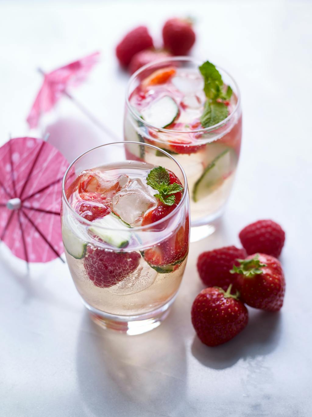 Berry World Non Alcoholic Pimms 75iw166tc