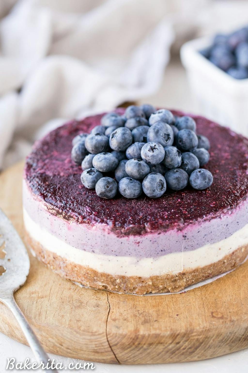 No Bake Layered Blueberry Cheesecake 4 75isvgg9p